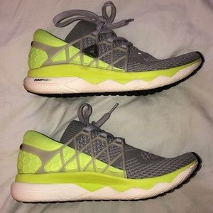 Reebok Floatride Sneakers